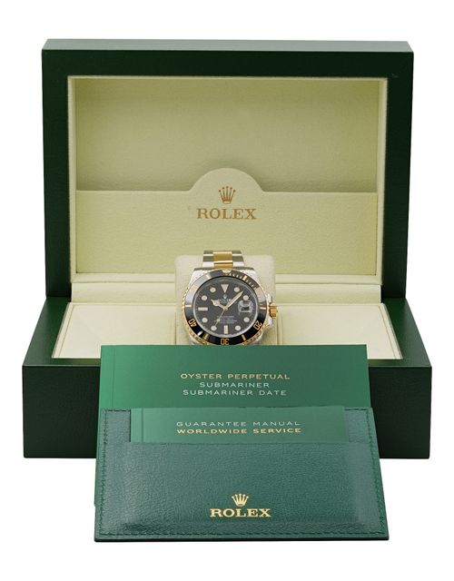 Rolex Submariner 116613 LN Image 6